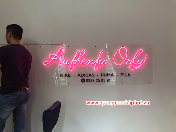 Shop giầy Authentic Only
