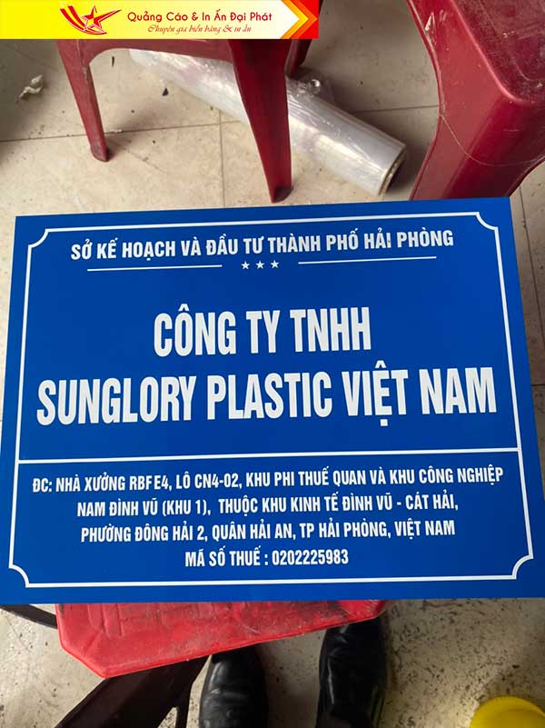 lam bien cong ty